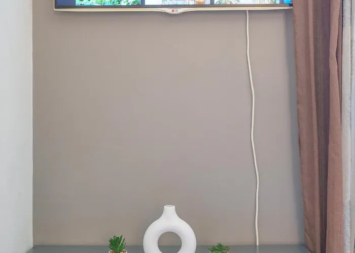 Le Cocon - Hypercentre Antibes, Netflix, Clim Apartment