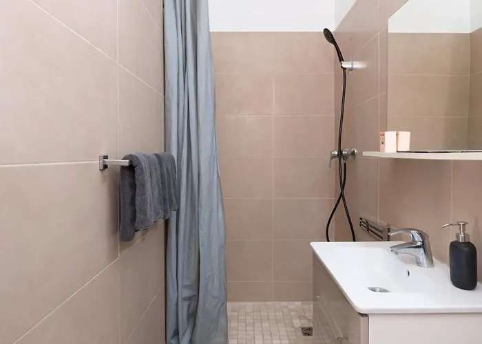 Appartement Le Cocon - Hypercentre Antibes, Netflix, Clim